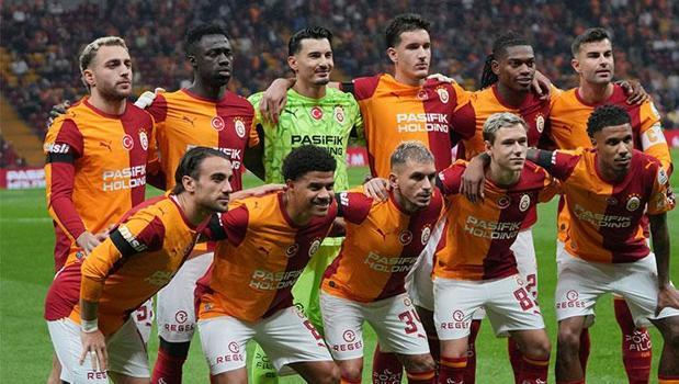 Yıldız oyuncu kırmızı kart gördü! Galatasaray 10 kişi kaldı