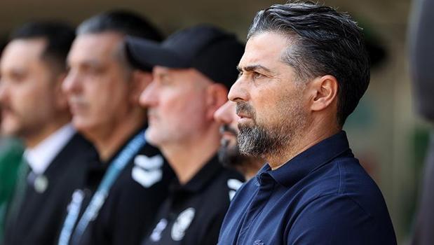 Konyaspor'da İlhan Palut'tan VAR serzenişi: 'Hakeme sağlıksız bir görüntü sunuldu'