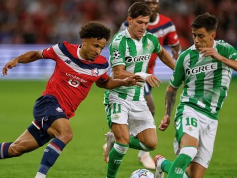 Lille Consider Legal Action After Defender Tiago Santos Suffers Ruptured ACL in Tackle