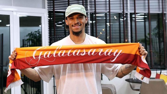 Leroy Sane, İstanbul'a geldi