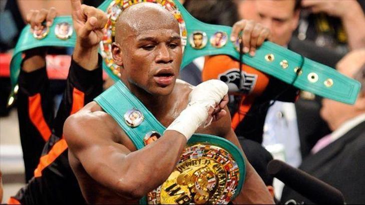 Mayweather büyük konuştu: Ali'den daha iyiyim!
