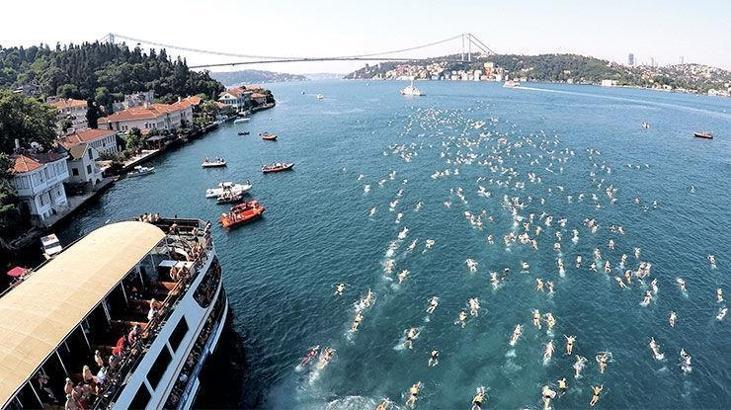 Boğazda yüzme şöleni