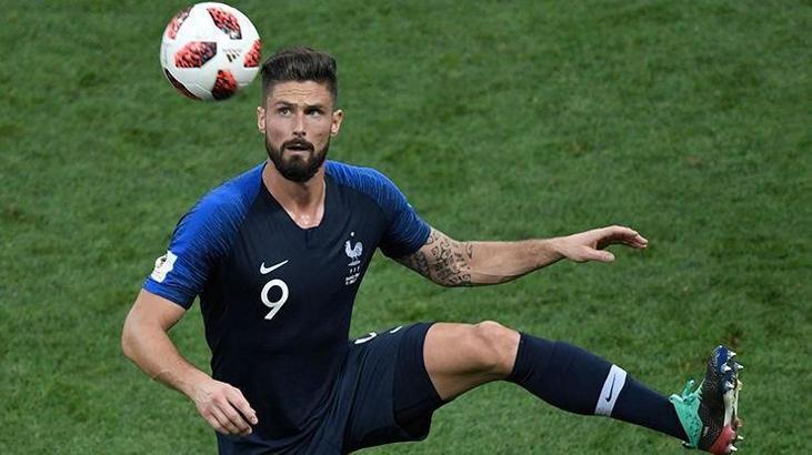 Atletico Madrid Olivier Giroud'nun peşinde