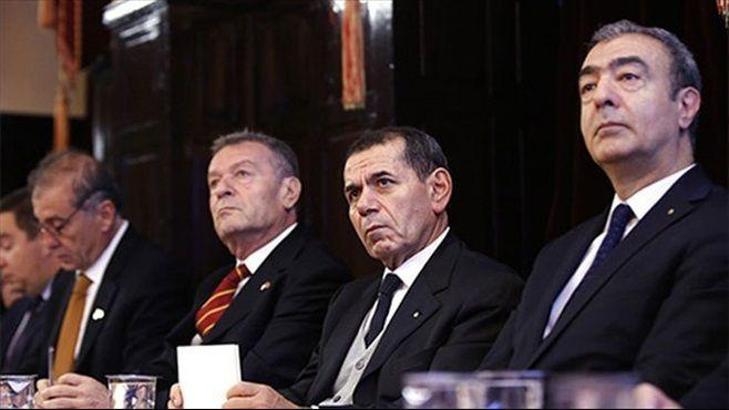 Galatasaray yönetimi Florya'da toplandı!