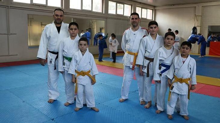 Aile boyu judo