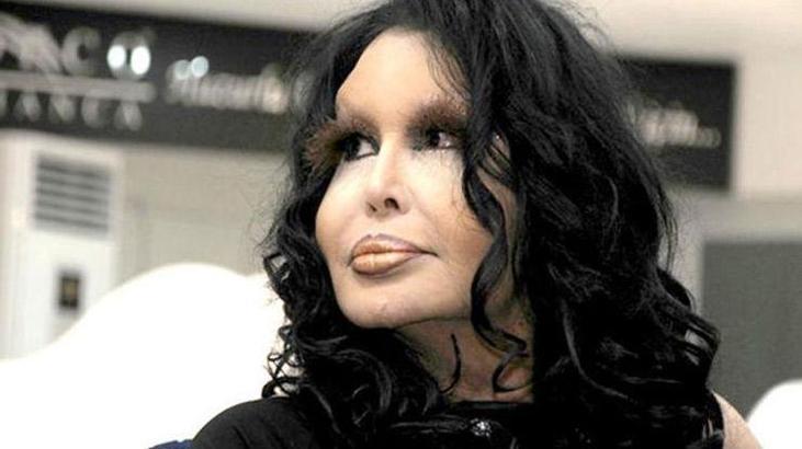 Bülent Ersoy hastaneye kaldırıldı