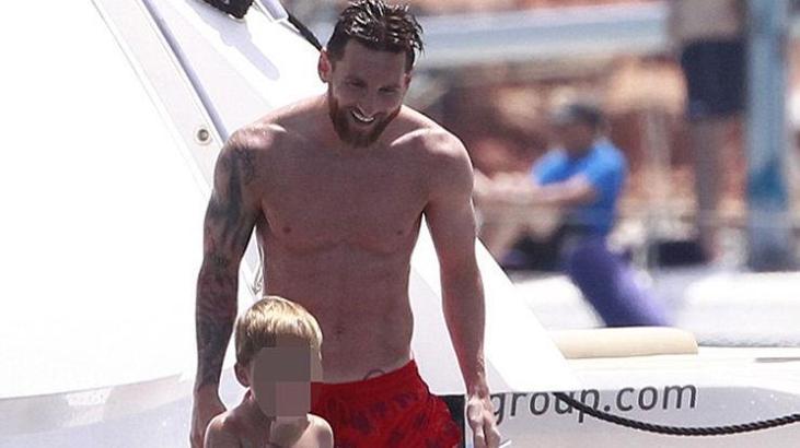 Lionel Messi tatilin tadını çıkarıyor