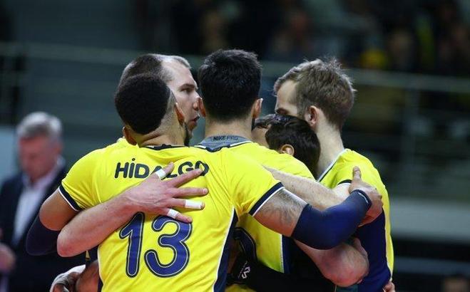 Efeler Ligi - Fenerbahçe: 3 - Tokat Belediye Plevne: 2