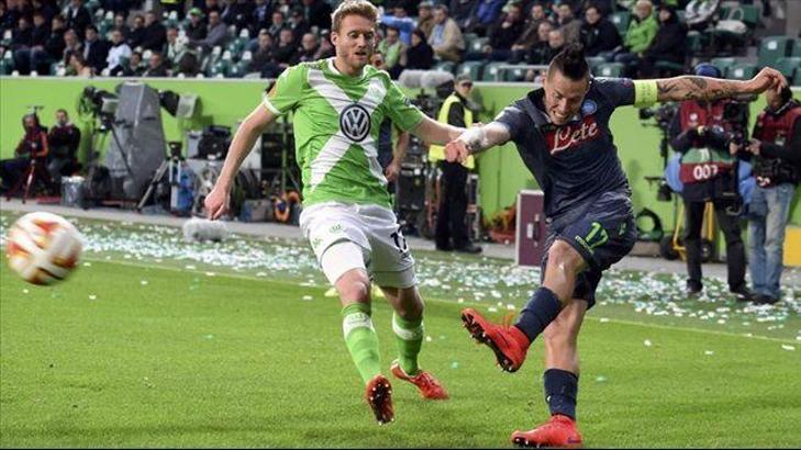 Wolfsburg 1-4 Napoli