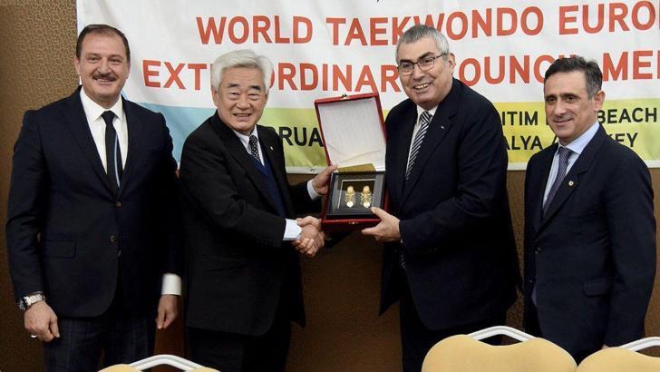 Uğur Erdener ile Chungwon Choue birada