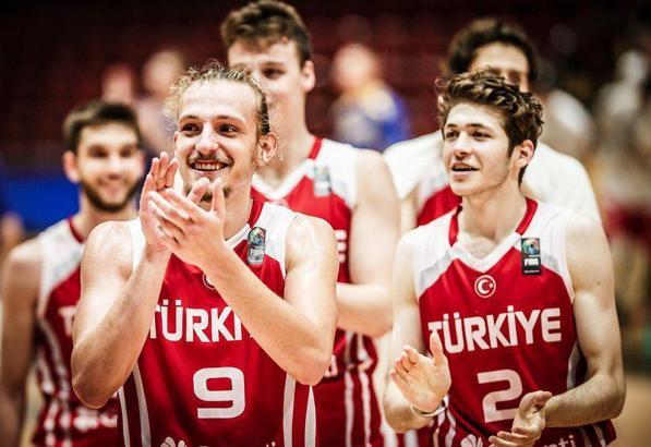 U20 Erkek Milli Takımımız, Avrupa Şampiyonası'nda çeyrek finalde