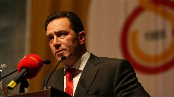 Adnan Öztürk çekildi