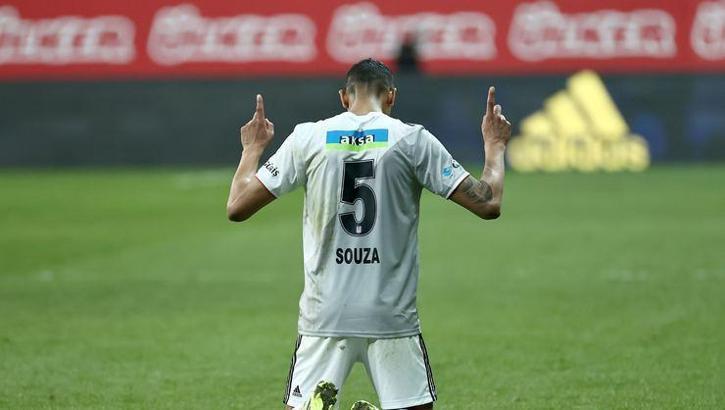 Josef de Souza açıkladı: Zor günler geçiriyorum...