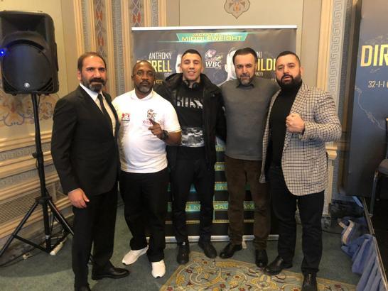 Avni Yıldırım, WBC yeşil kemeri için ringe çıkıyor!