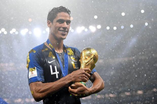 Raphael Varane beşinci Fransız