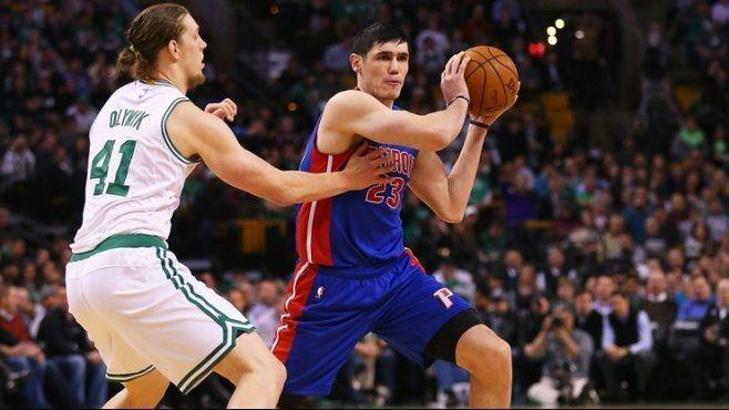 Ersan İlyasova, Magic'e takas edildi