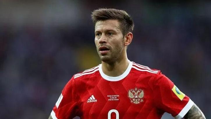 Rus futbolcu Fedor Smolov: Savaşa hayır!