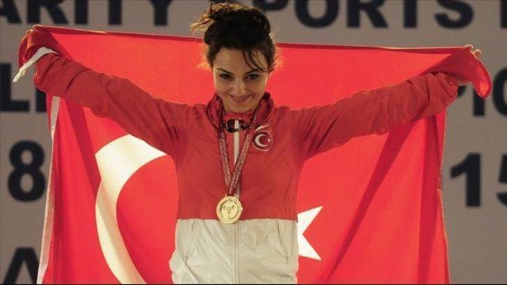 Bir altın da Sibel Özkan Konak'tan