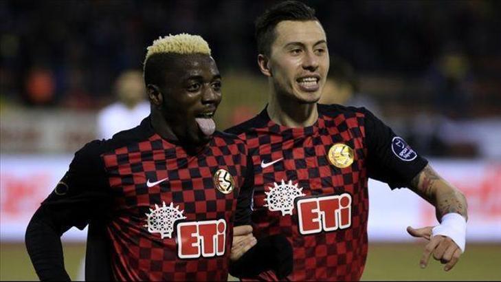 Axel Meye Eskişehirspor'u sırtlıyor!