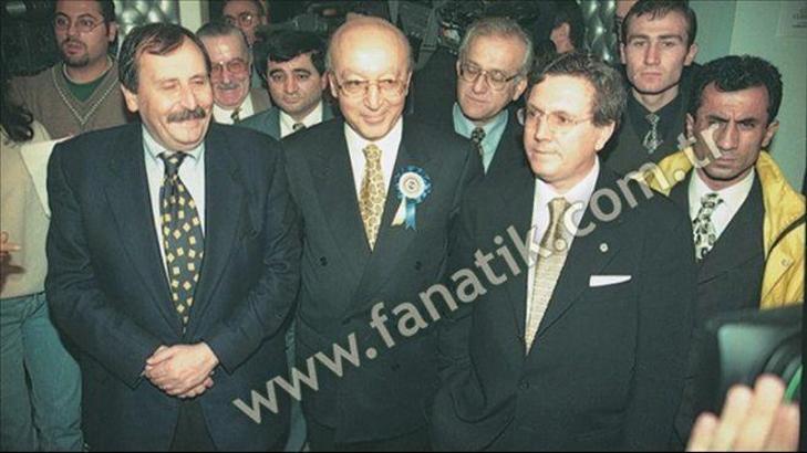 Vefa Küçük: İyi ki Aziz bey seçilmiş
