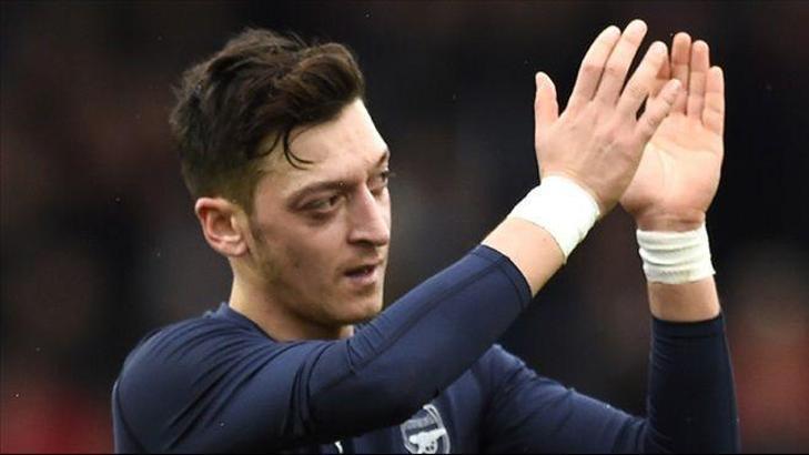 Mesut Özil, Barça'yı böyle tavladı!