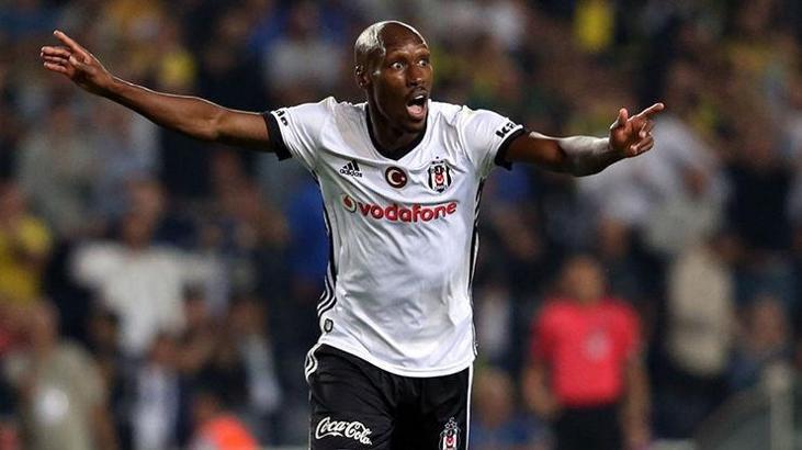 Beşiktaş'ta Atiba Hutchinson için son pazarlıklar