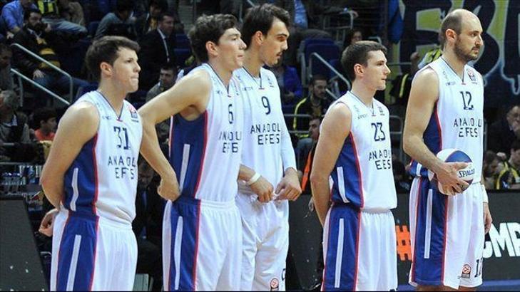Anadolu Efes Euroleague Top 8'de