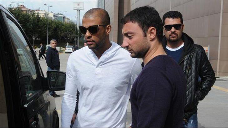 Melo mahkemeye çıktı