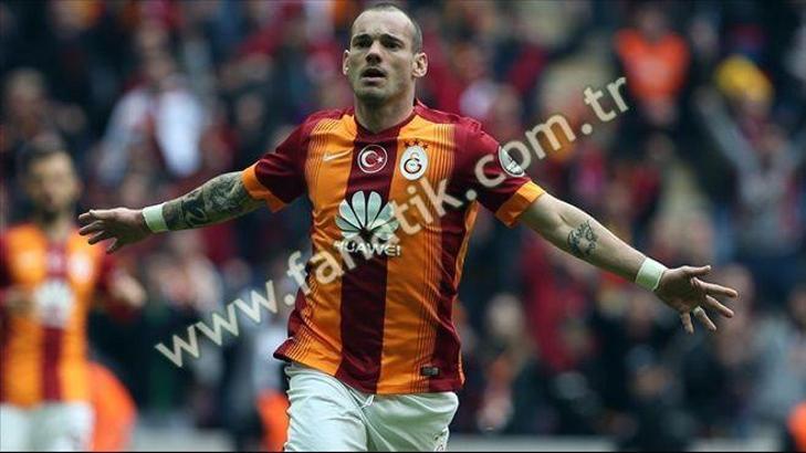 Süper Baba Sneijder!