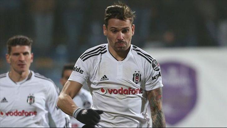İŞTE YENİ TAKIMI! Ersan Gülüm, Çin'e gitti