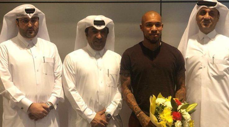 Galatasaray'ın eski yıldızı De Jong Katar'a gitti!