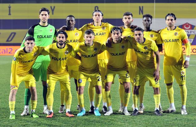 Menemenspor, beraberlikte lig lideri!