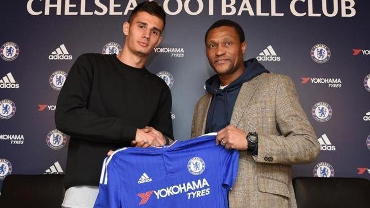 Chelsea Matt Miazga'yı kadrosuna kattı