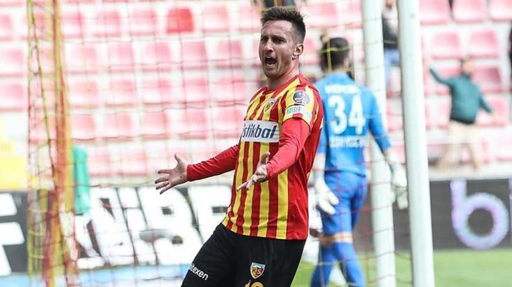 Mario Gavranovic 8. golünü attı