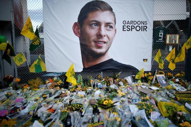 SON DAKİKA | Emiliano Sala'nın düşen uçağının içinden bir ceset çıktı!
