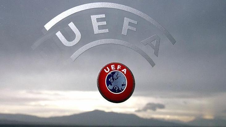 UEFA Şampiyonlar Ligi'nde format değişti! Maçlar kaçta başlayacak?