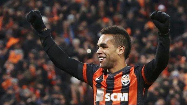 Alex Teixeira için 30 milyon pound!