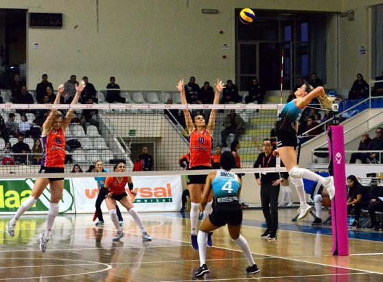 Kameroğlu Voleybol İhtisas: 3 - Karayolları: 1