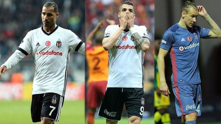 Beşiktaş'ta Vida, Quaresma ve Negredo satılıyor