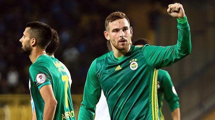 Vincent Janssen'le 1 yıl daha