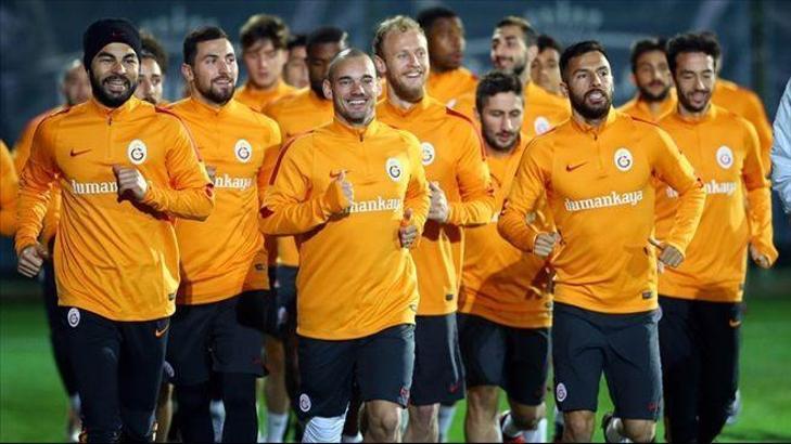 Galatasaray'ın Karşıyaka maçı kamp kadrosu belli oldu