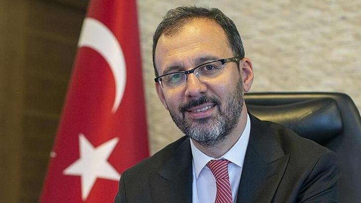 Bakan Kasapoğlu'ndan milli okçular için tebrik mesajı