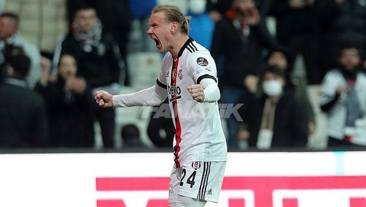 Beşiktaş-Altay maçında gol yanlış anons edildi