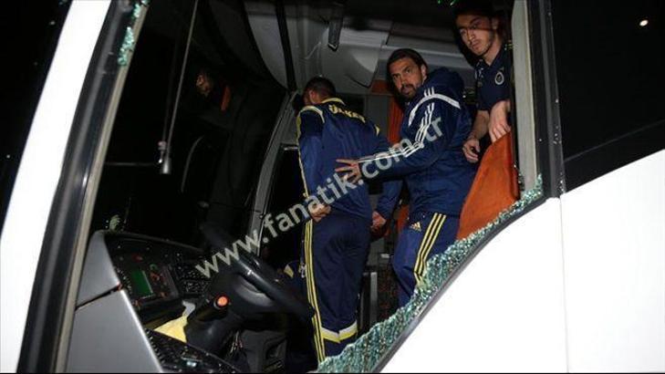 Fenerbahçe'ye silahlı saldırı TBMM gündeminde!