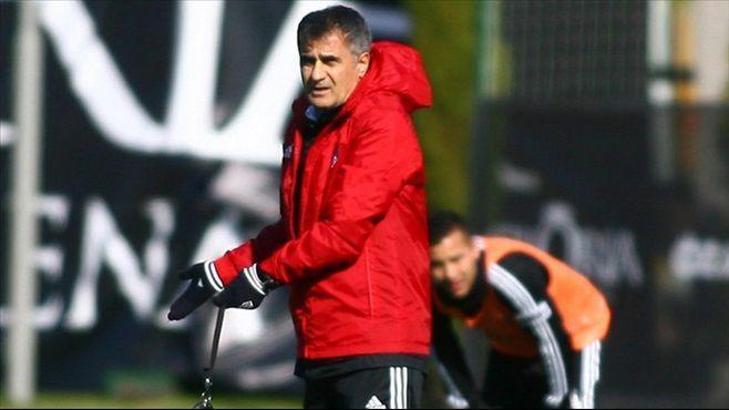 Şenol Güneş: Beşiktaş'ın adı şampiyonluğa oynar