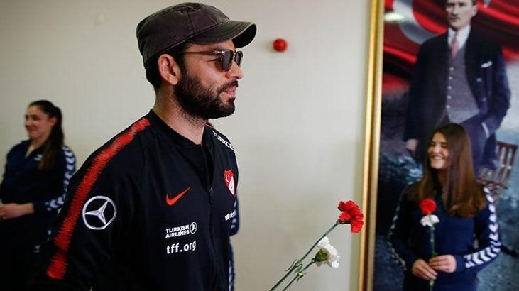 A Milli Takım'da Selçuk İnan kadrodan çıkarıldı