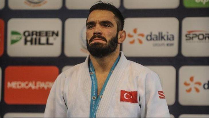 Judonun gururu Hasan Vanlıoğlu
