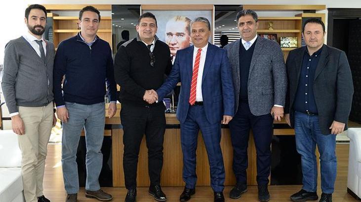 Başkan Uysal, Antalyaspor yönetimini ağırladı