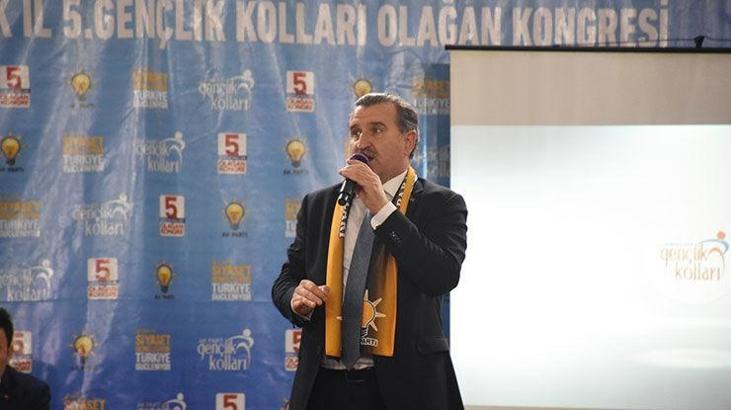 Spor Bakanı Bak'tan milli atletlere tebrik mesajı
