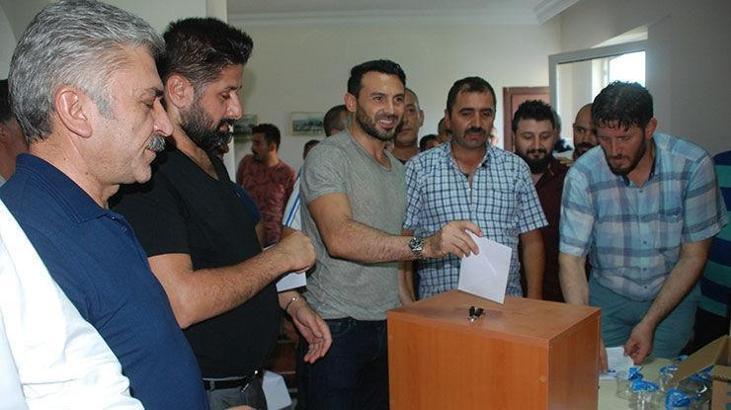 Beşiktaşlı eski futbolcu Ahmet Dursun, Tokatspor yönetiminde